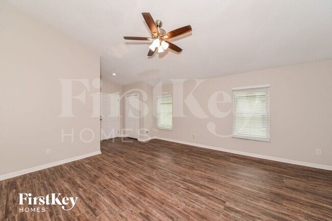 Building Photo - 7435 Oxford Garden Cir