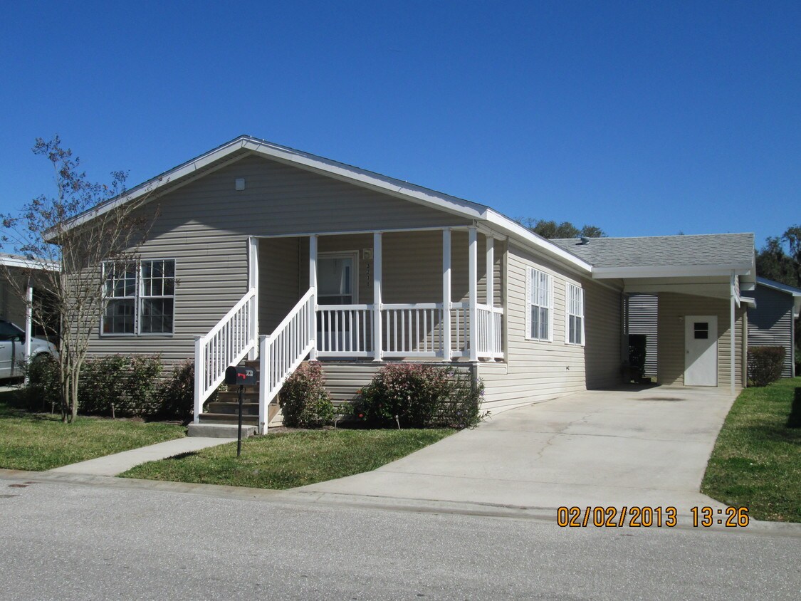 Primary Photo - 3230 Sunset Oaks Dr