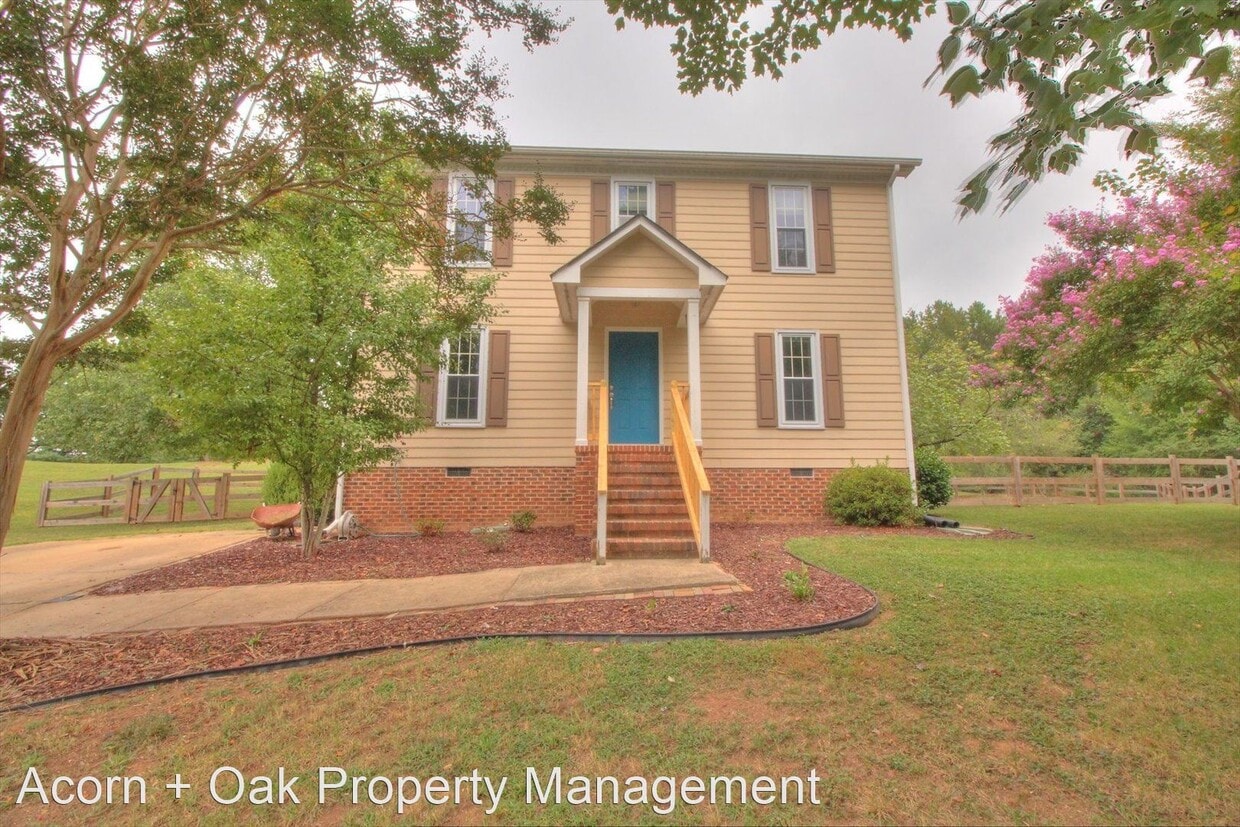Primary Photo - 3 br, 2.5 bath House - 17 Hummingbird Lane