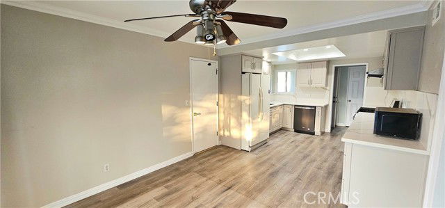 Building Photo - 211 Aborla Ln