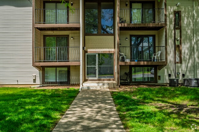 Building Photo - Springport Glen