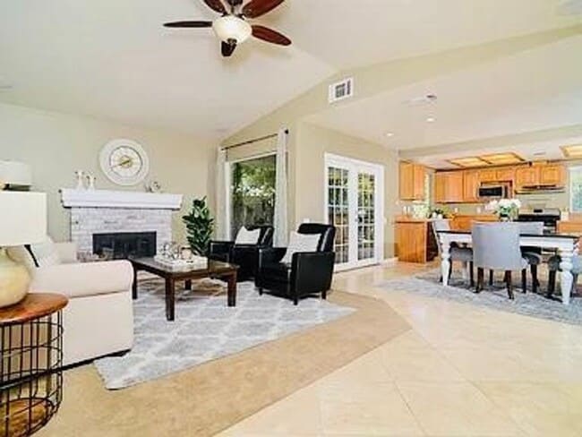 Building Photo - 3 Bedroom Single Family Home in Rancho Cor...