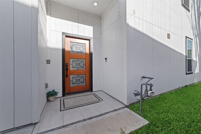 Foto del edificio - 3818 Lynnfield St