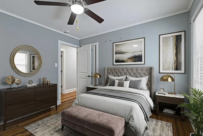 Building Photo - 9107 S Dante Ave