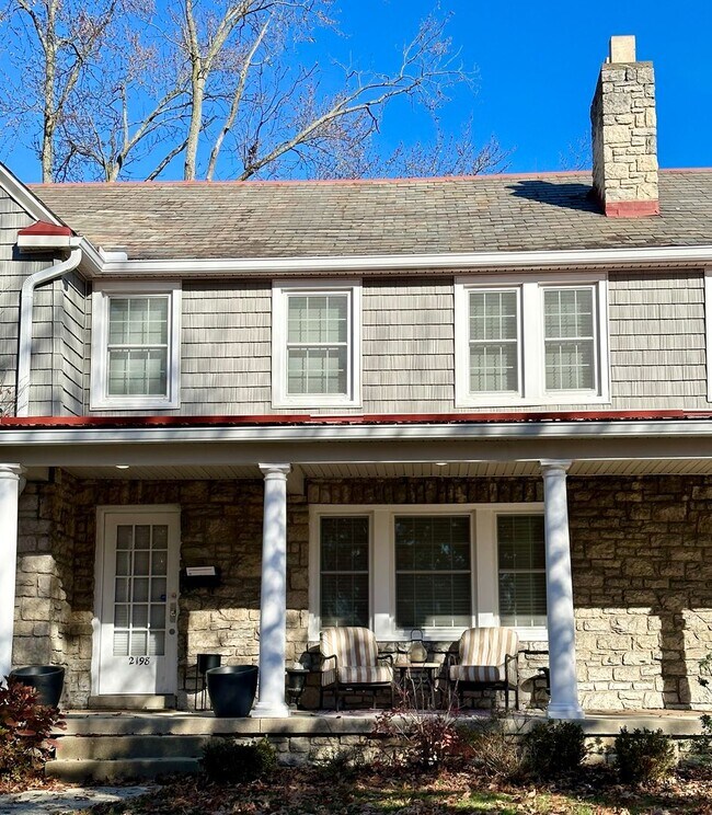 Building Photo - Upper Arlington