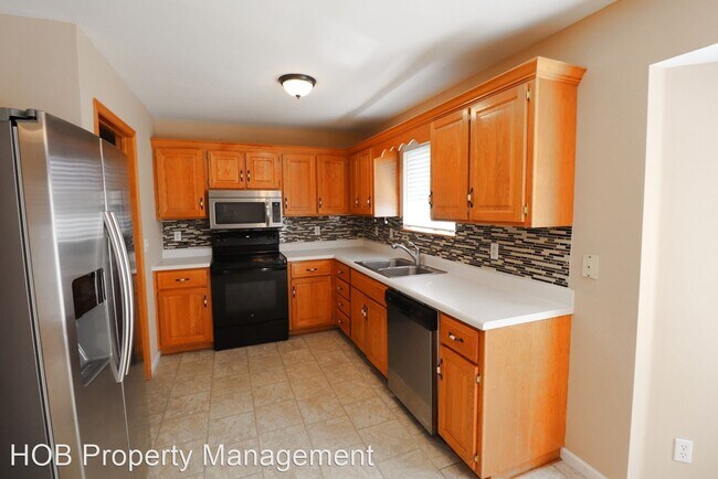 Foto del edificio - 3 br, 2 bath House - 3093 S Overhill Ct