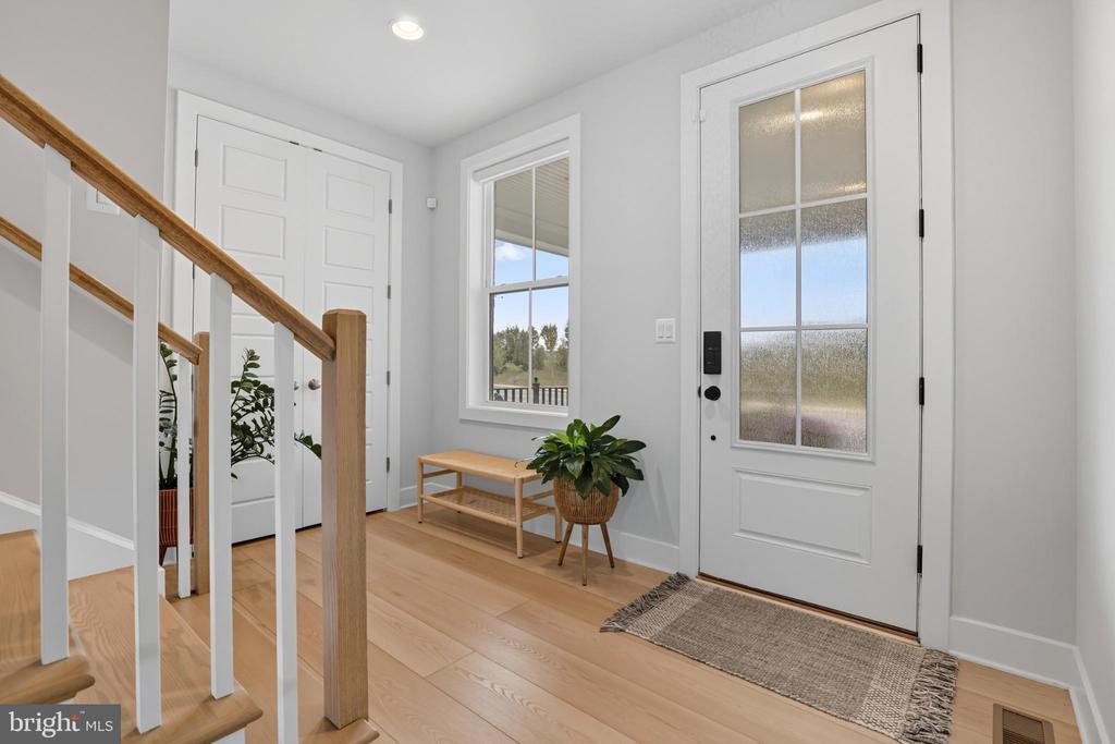 Foto principal - 42048 Creighton Rd