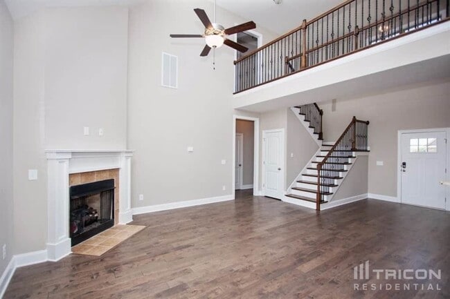 Building Photo - 1502 John Lee Ln