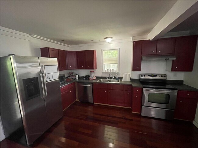 Building Photo - 1806 Madison Ave