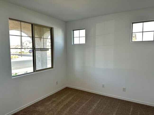 Foto del edificio - Fantastic 10 month new Taylor Morrison hom...