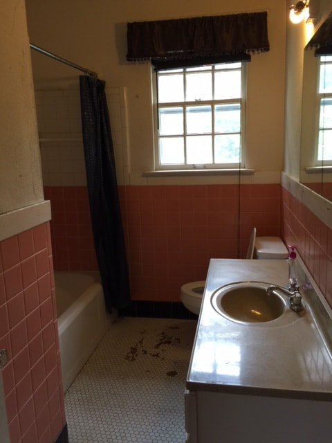 Building Photo - 1415 Sycamore St