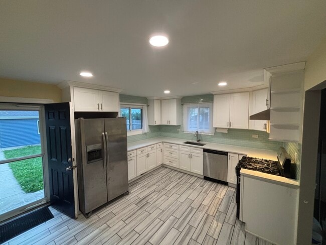 Kitchen - 1036 Pitner Ave
