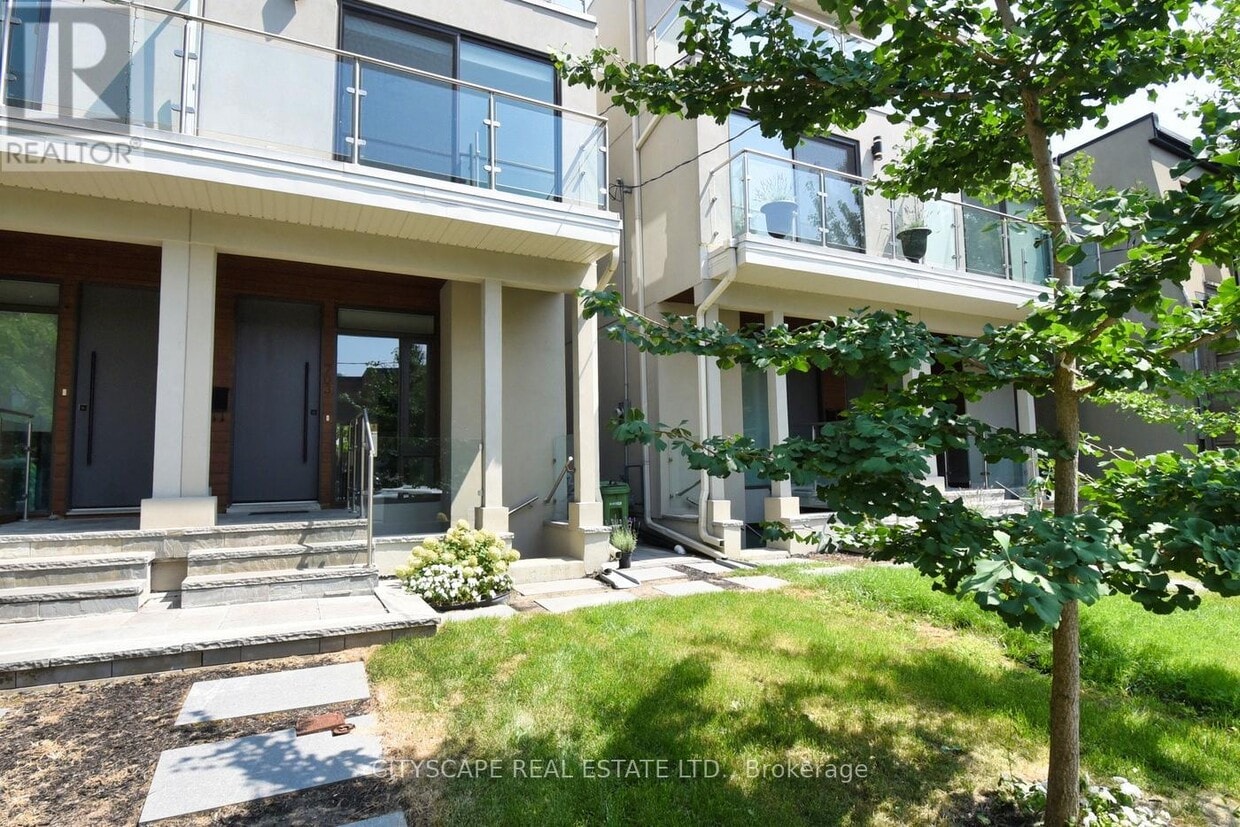 Photo principale - 703 Markham St