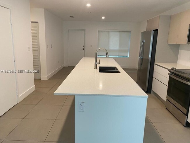 Photo - 2561 NE 193rd St House