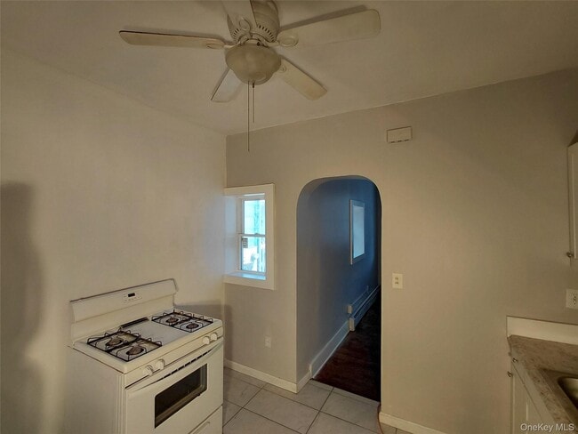 Building Photo - 101 Elmendorf St