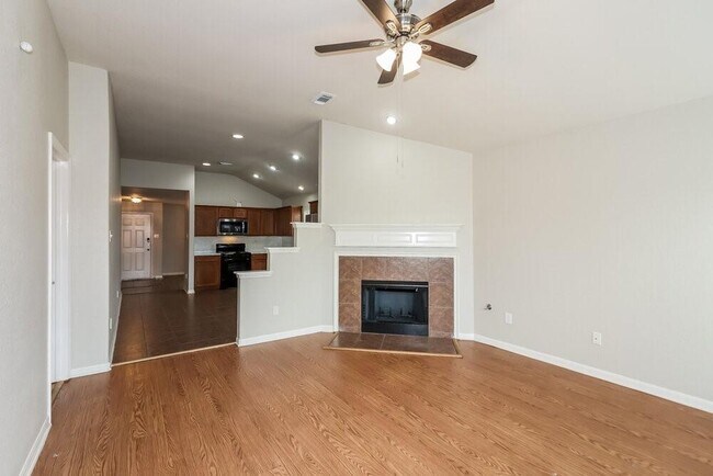 Foto del edificio - 13910 Maleewan Ln