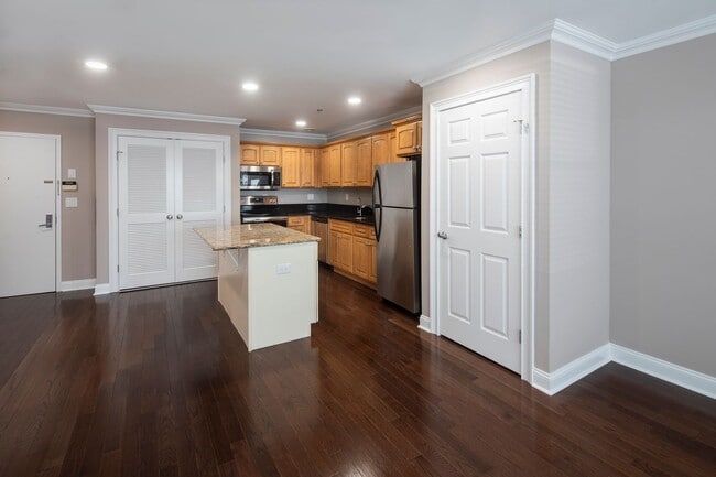 Interior Photo - Legion Manor