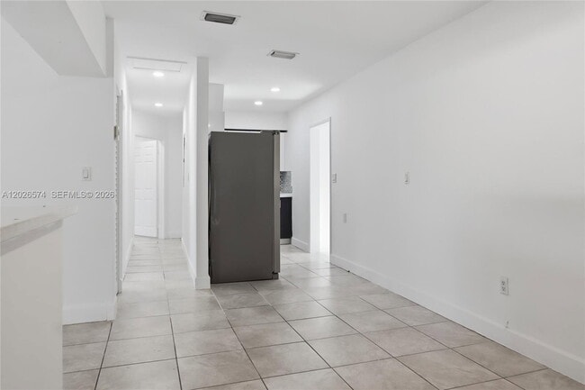 Building Photo - 1330 SW 74th Ct