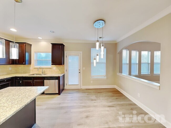 Building Photo - 544 Georgia Cir