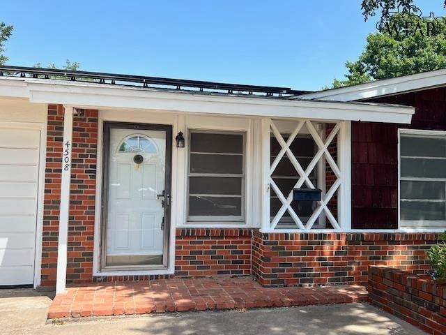 Building Photo - 4508 Lockwood Dr