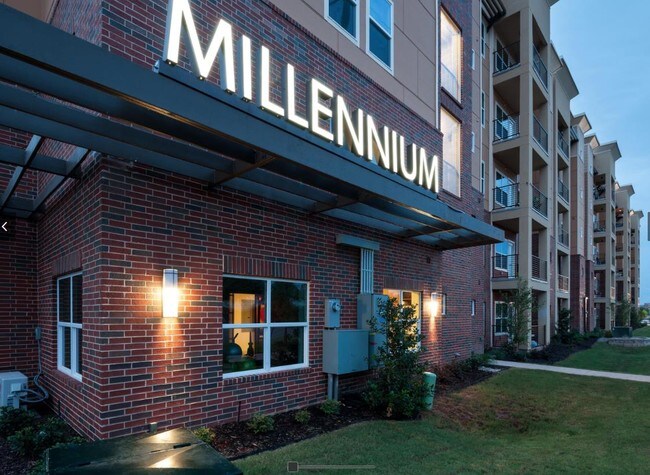 Foto del edificio - Millennium - HIstorical Access