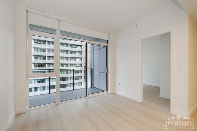 Building Photo - Brand New Condo at Century City Holland Pa...