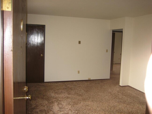 Foto del edificio - 1120 Fleetfoot Dr