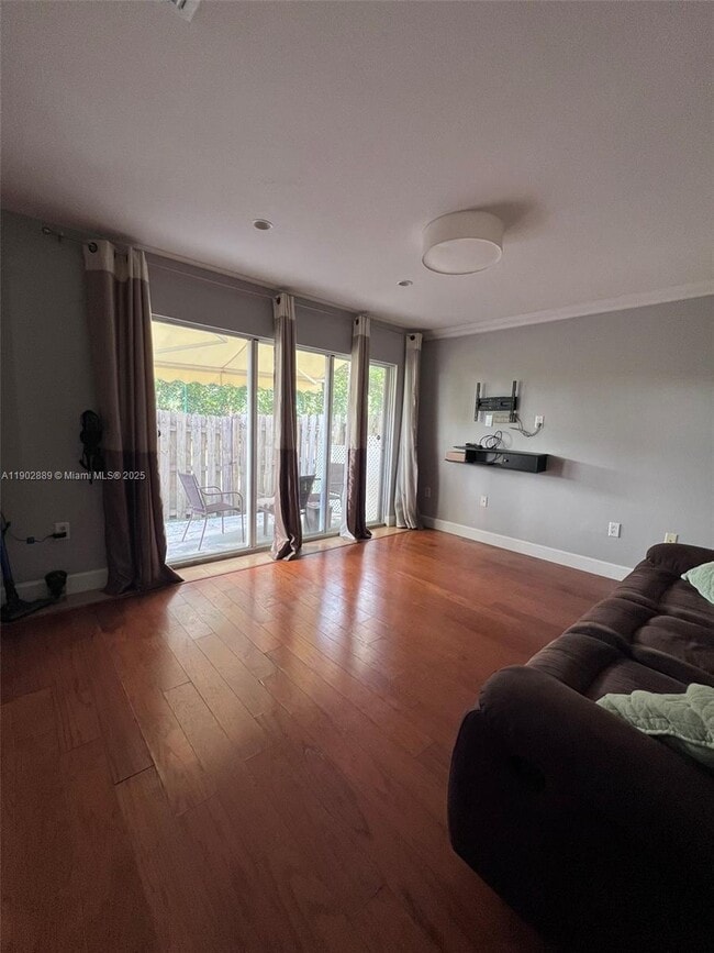 Foto del edificio - 17097 NW 23rd St