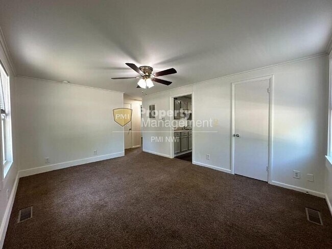 Foto del edificio - 226 Glenview Ave