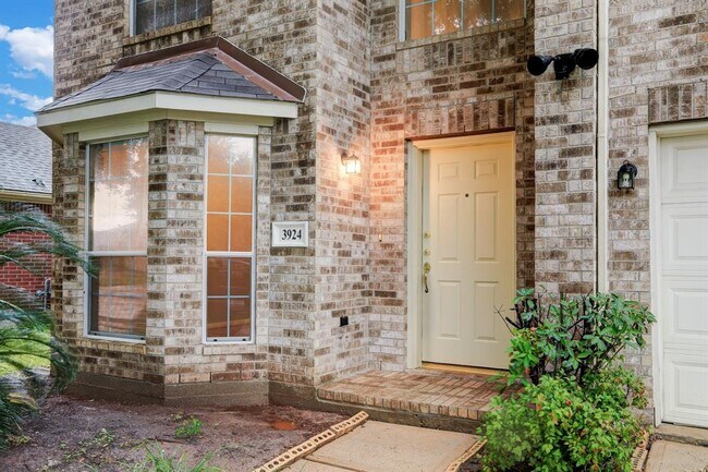 Foto del edificio - 3924 Highland Vale Ct
