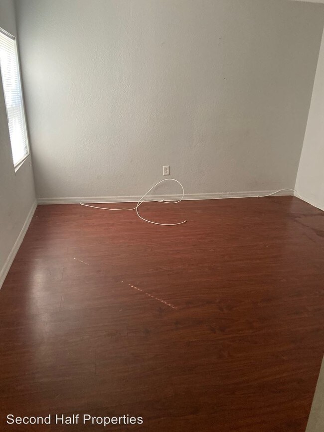 Foto del edificio - 2624 4th St S
