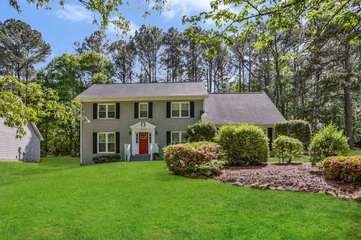 Foto principal - 6441 Laural Bend