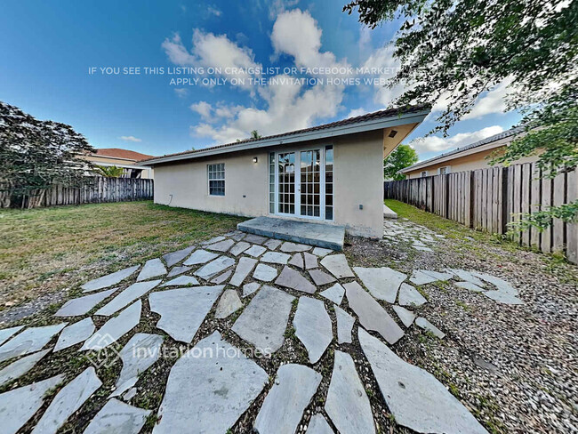 Building Photo - 16028 SW 99th Ln
