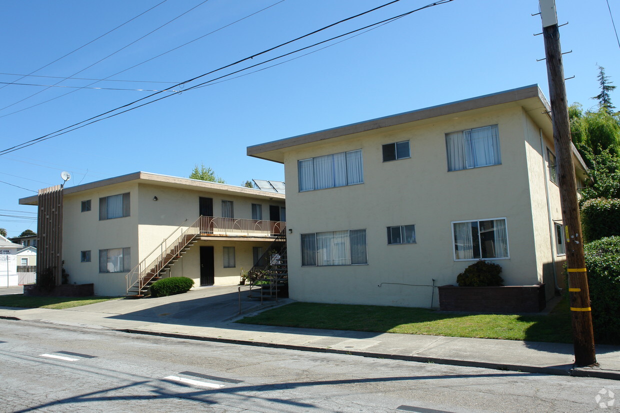 Primary Photo - 2627 California St