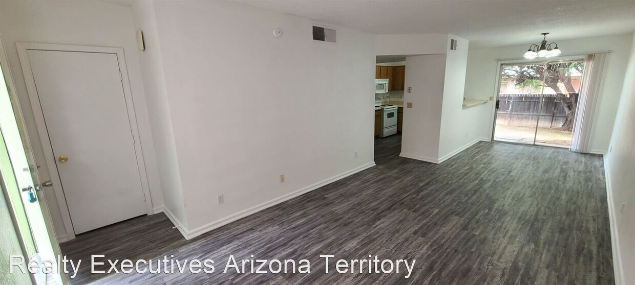 2 br, 1 bath House 3361 S Placita Saltillo House Rental in Tucson