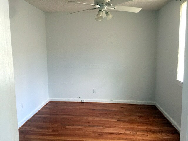 Foto del edificio - 1400 Glade St NW