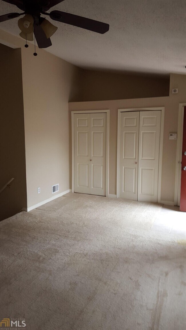 Building Photo - 1458 Westwood Ct