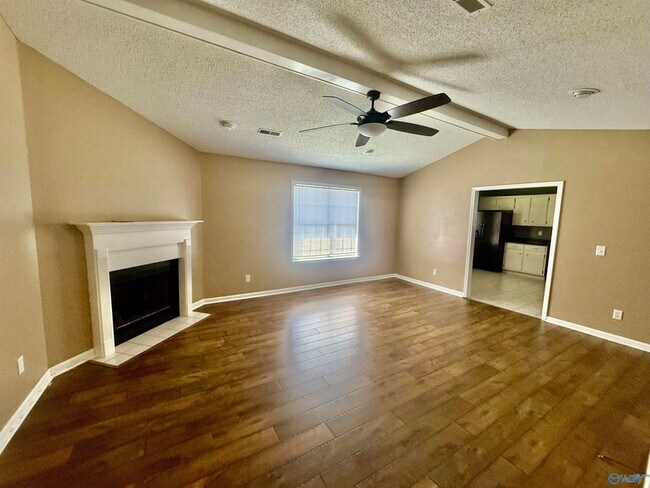 Foto del edificio - 1501 Elizabeth Dr SW