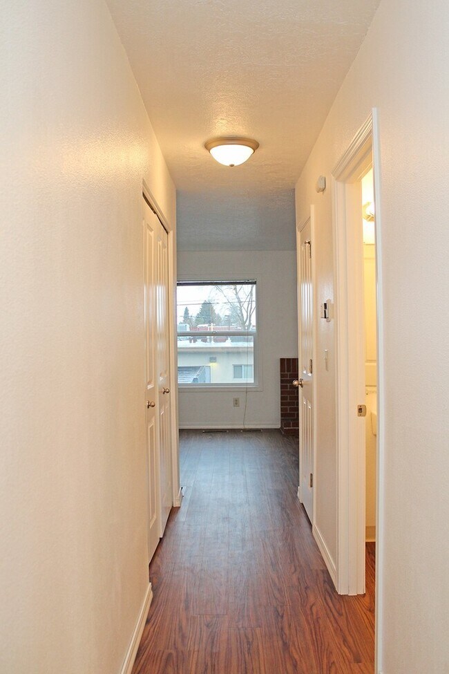 Foto del edificio - 3805-3805 SE Cesar Estrada Chavez Blvd
