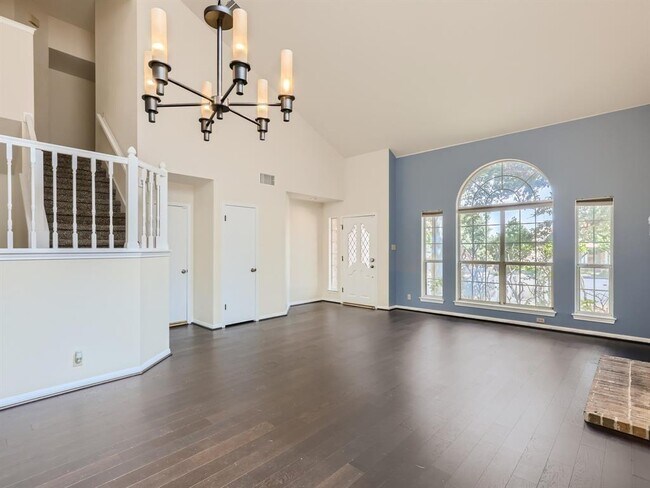 Building Photo - 7600 Cat Tail Cove