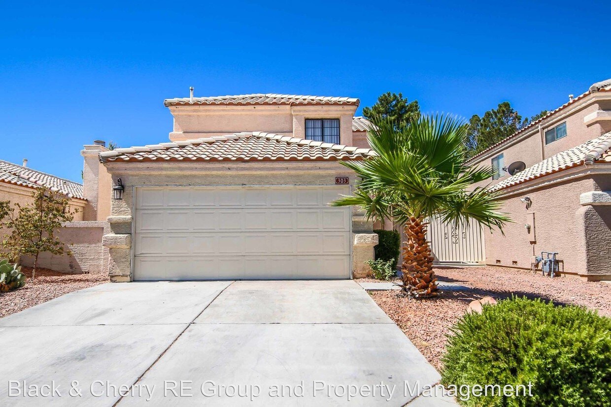 Primary Photo - 3 br, 2.5 bath House - 303 Lander Dr.