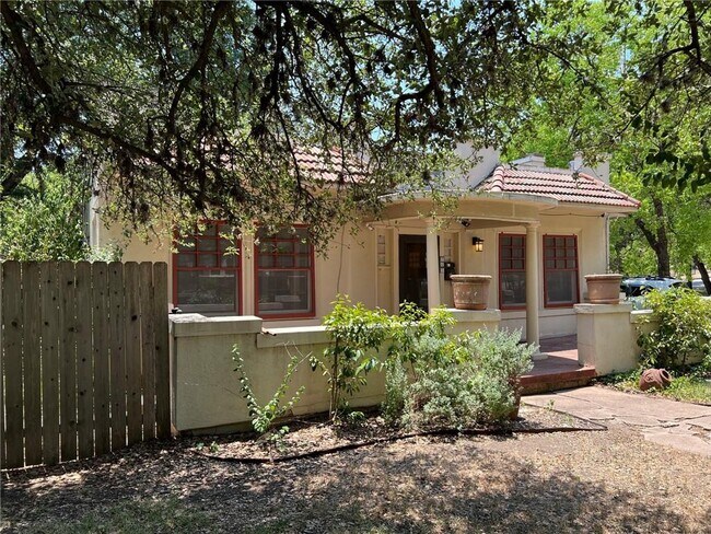 Building Photo - 701 Sparks Ave