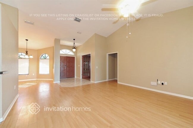 Building Photo - 22629 Willow Lakes Dr