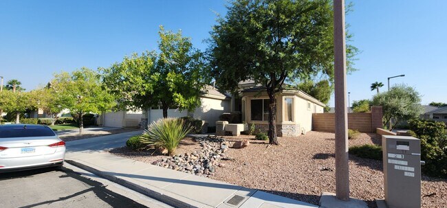 Foto del edificio - Charming Single-Story Pulte Home in a corn...