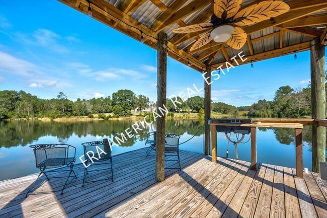 Building Photo - 1085 Tallokas Rd