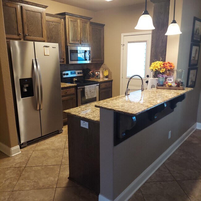 Foto del edificio - 2464 Pleasant Willow Dr