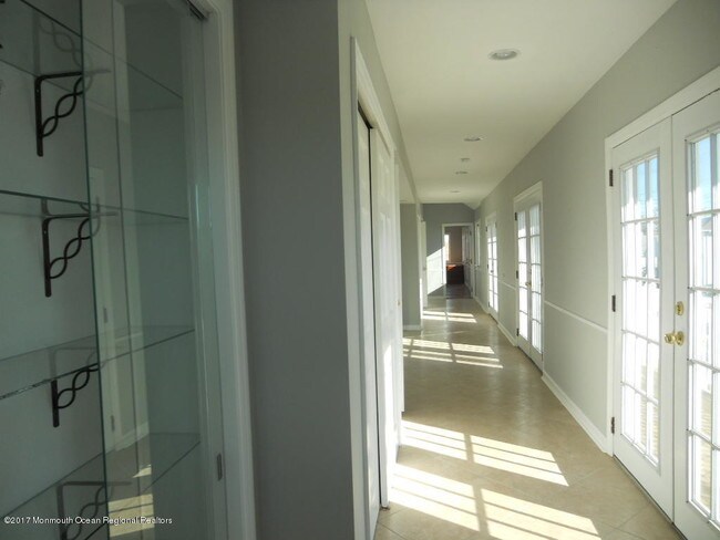 Foto del edificio - 102 Bay Blvd