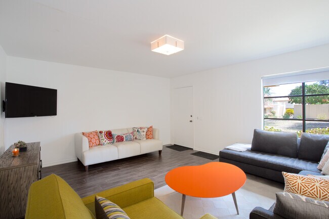 Foto del edificio - 72824 Tony Trabert Ln