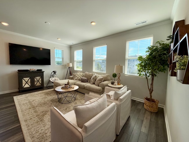 Foto del edificio - 6314 Perry Creek Rd