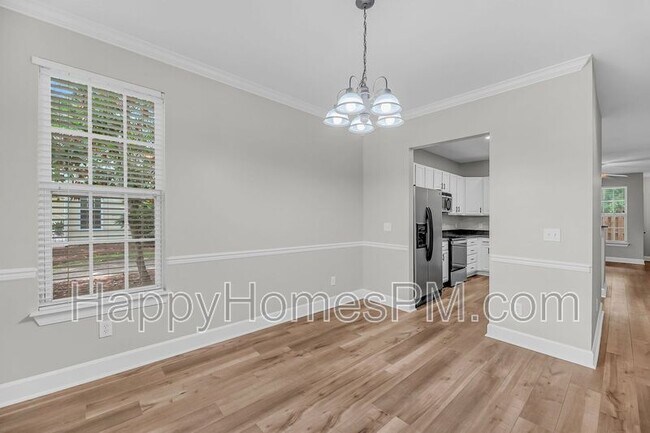 Building Photo - 2932 Sugarberry Ln